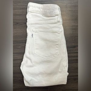 Levi’s high rise skinny jeans size 26